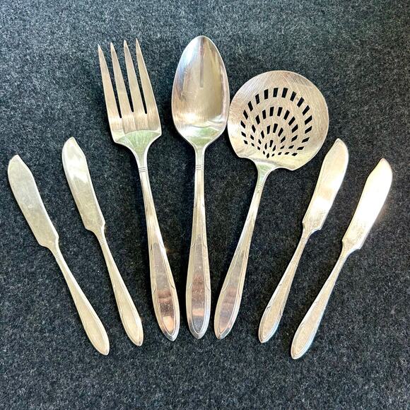 Vintage Nobility Plate Silverplate Serving Utensils Set of 7 by Oneida - Picture 2 of 11